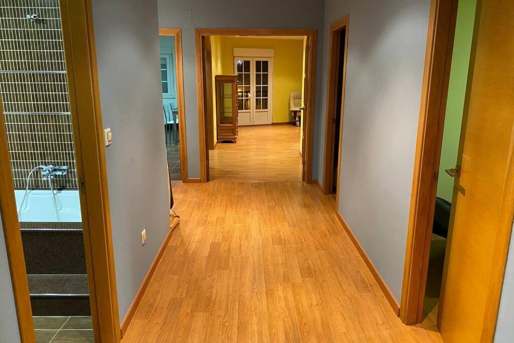 Apartamento De 4 Dormitorios En Camarinas Luaran gambar